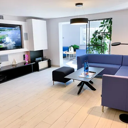 Cobalt Апартаменты