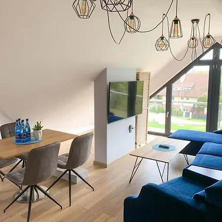 Apartment Cobalt *